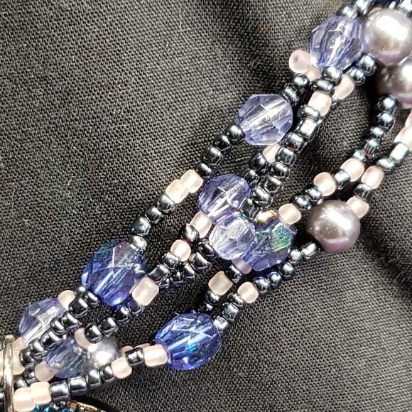 New York And Company Necklace, Multistrand Seed Bead, Rhinestone Pendant w/tags - Picture 3 of 12